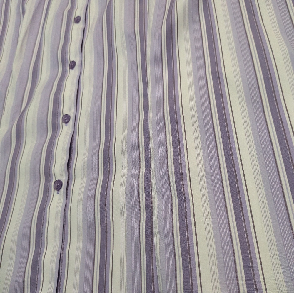 DCC Stretch Women's Striped Purple Button Down Shirt (1X) - Picture 10 of 12